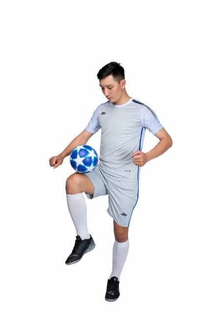 Áo bóng đá không logo RIKI QUATOR thun lạnh cao cấp màu Xám