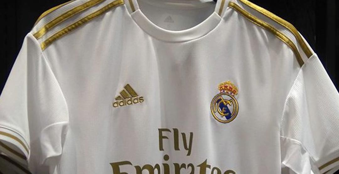 mấu quần áo bóng đá sân nhà real madrid 2019-2020 