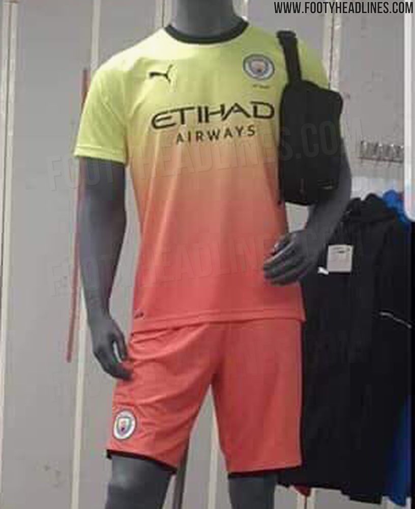 mẫu quần áo bóng đá thứ ba manchester city 2019-2020 (5)
