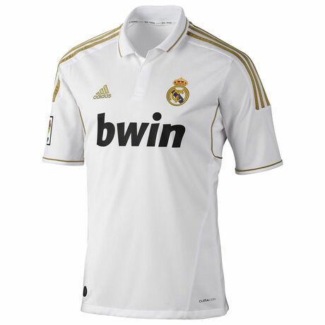 mẫu quấn áo bóng đá real madrid 2011-2012